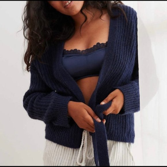 Aerie Wrap Cardigan - Picture 2 of 6